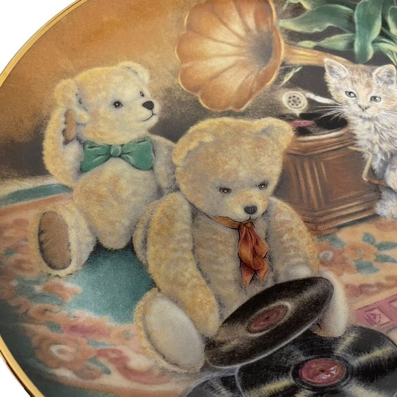 Franklin Mint Collectible Plate Teddys Music Hour by Sue Willis Porcelain 8" - Picture 5 of 6